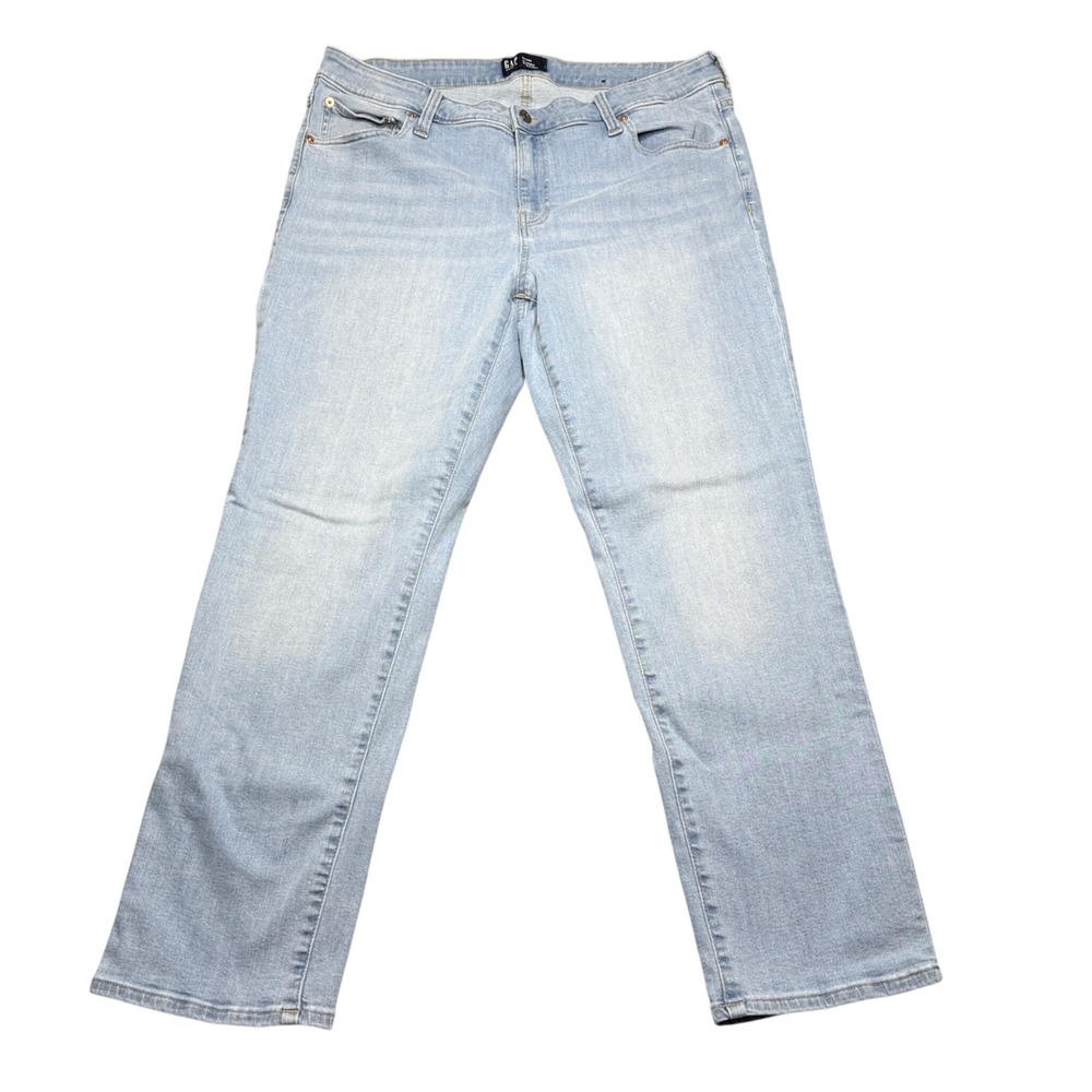 GAP Classic Straight Leg Jeans Cotton‎ Blend Light Wash Denim Womens Size 18/34R